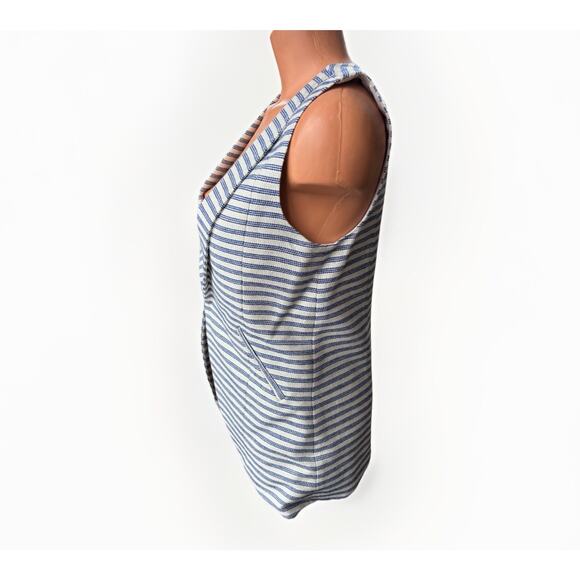 BCBGeneration Blue White Striped Vest Size XS Wool Blend Preppy Hook Eye - Picture 2 of 7